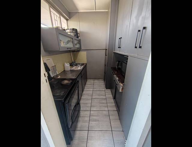 1 BEDROOM APARTMENT FOR SALE IN SASOLBURG EXT 4